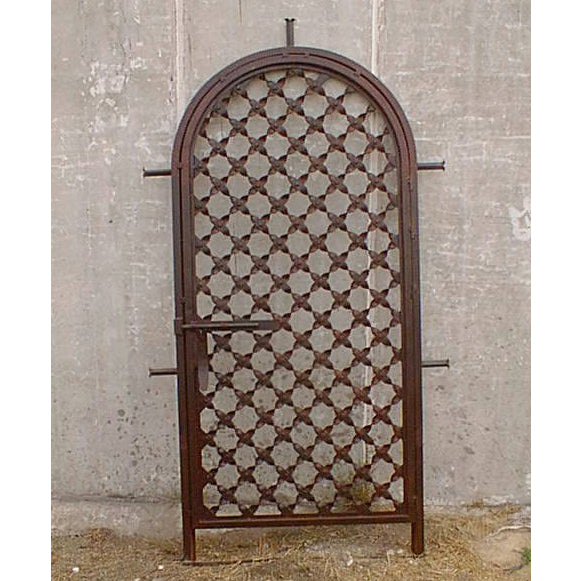 Iron Lattice Gate