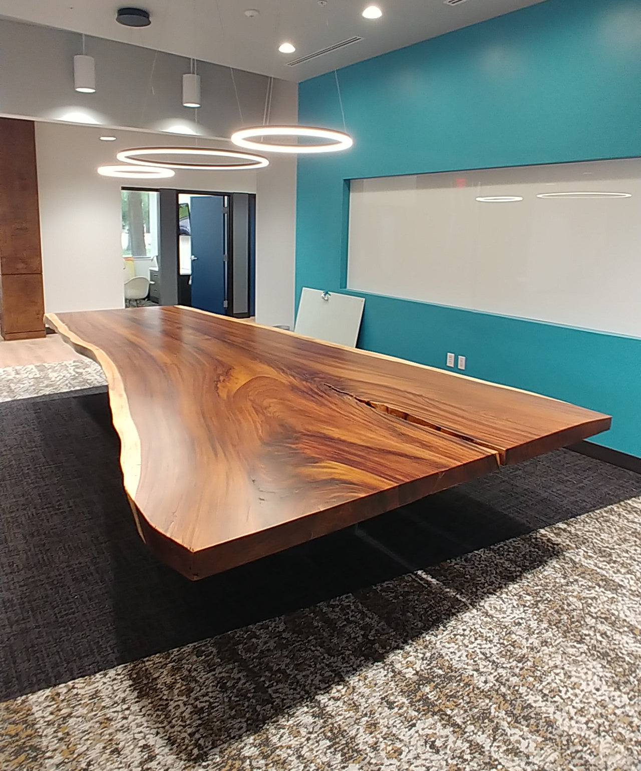 Foreign Table Design Live Edge Dining Table – Foreign Accents